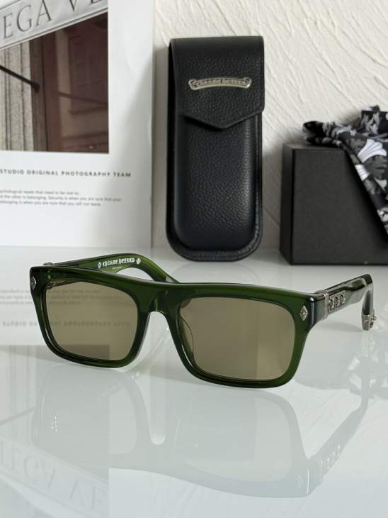 Picture of Chrome Hearts Sunglasses _SKUfw73375257fw